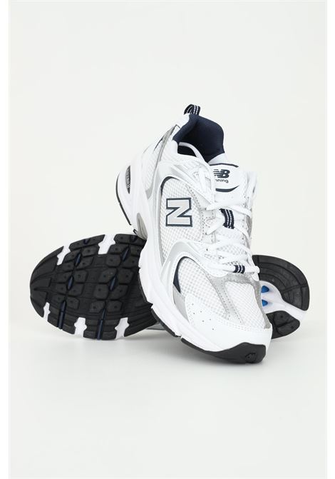 Sneakers bianche con dettagli a contrasto da uomo modello 530 NEW BALANCE | NBMR530SG.